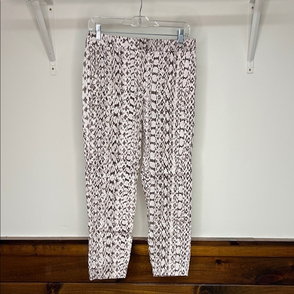 Max Mara Snakeskin Print‎ Ankle Pants- 8